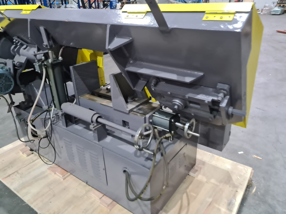 Станок ленточнопильный полуавтоматический REALREZ GB4038